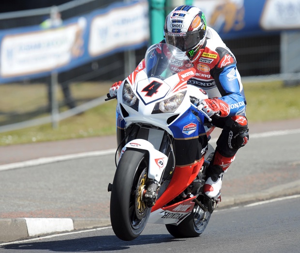 Isle of Man TT hero John McGuinness in action at the North West (Stephen Davison/Pacemaker Press International)